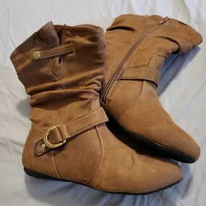 Hot Cakes Soft Brown Boots